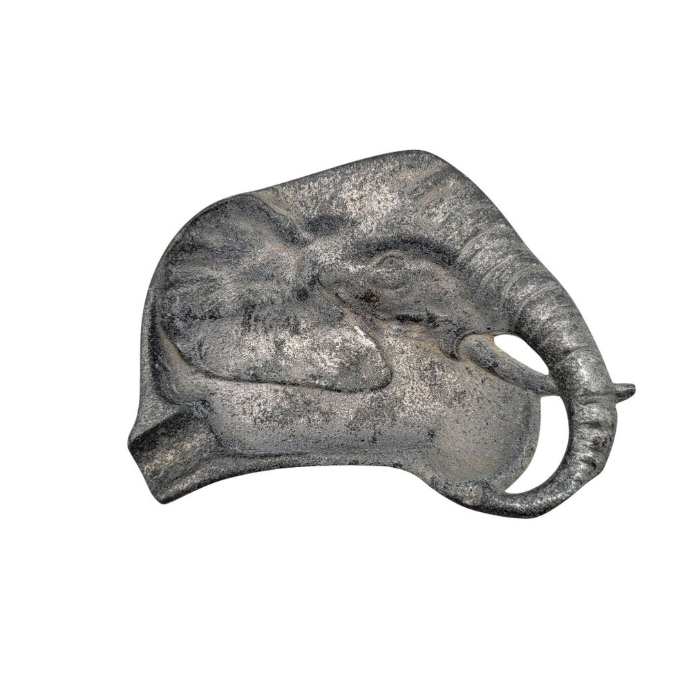 Vintage Cast Metal Elephant Cigar Ashtray